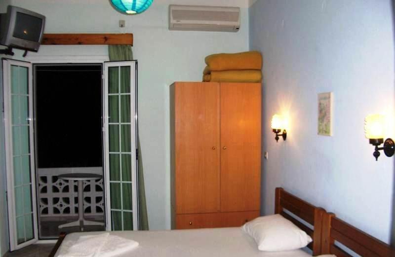 Atlantis Hotel Myrties Habitación foto